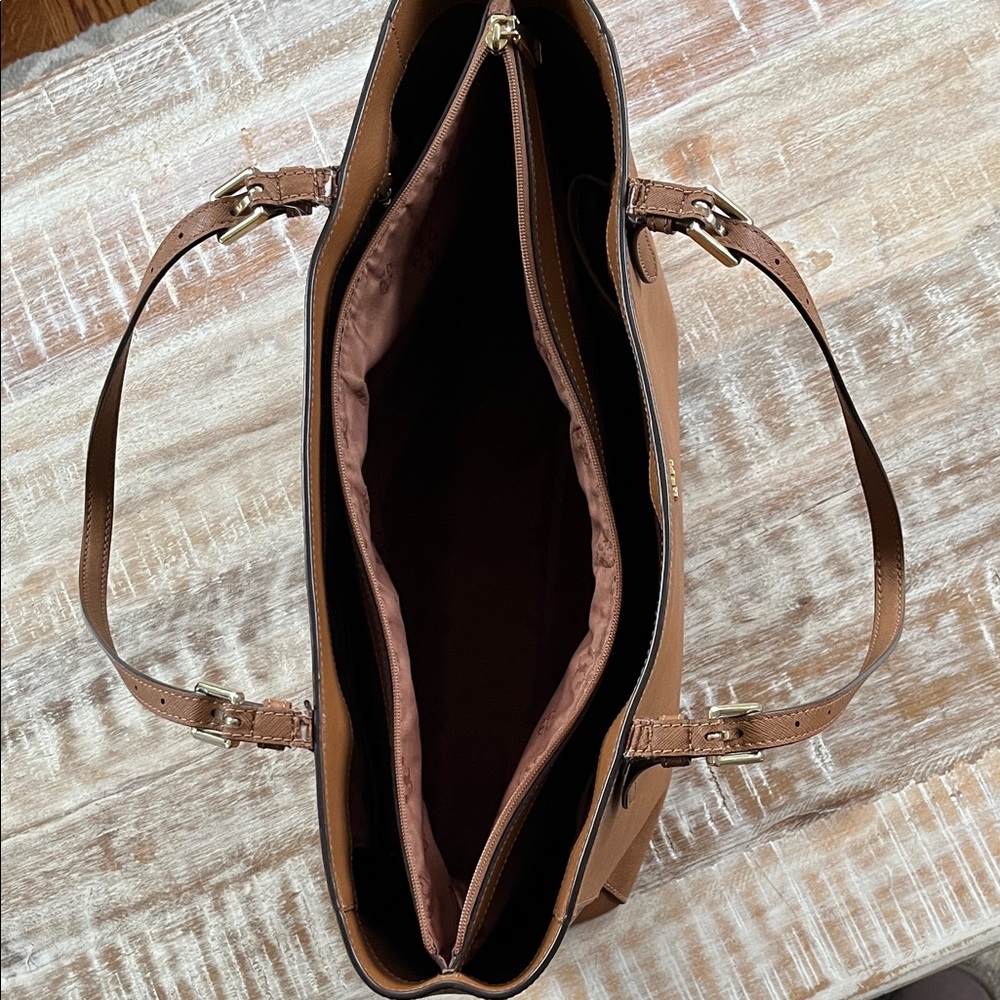 Tory Burch York Buckle Tote - Picture 8 of 15